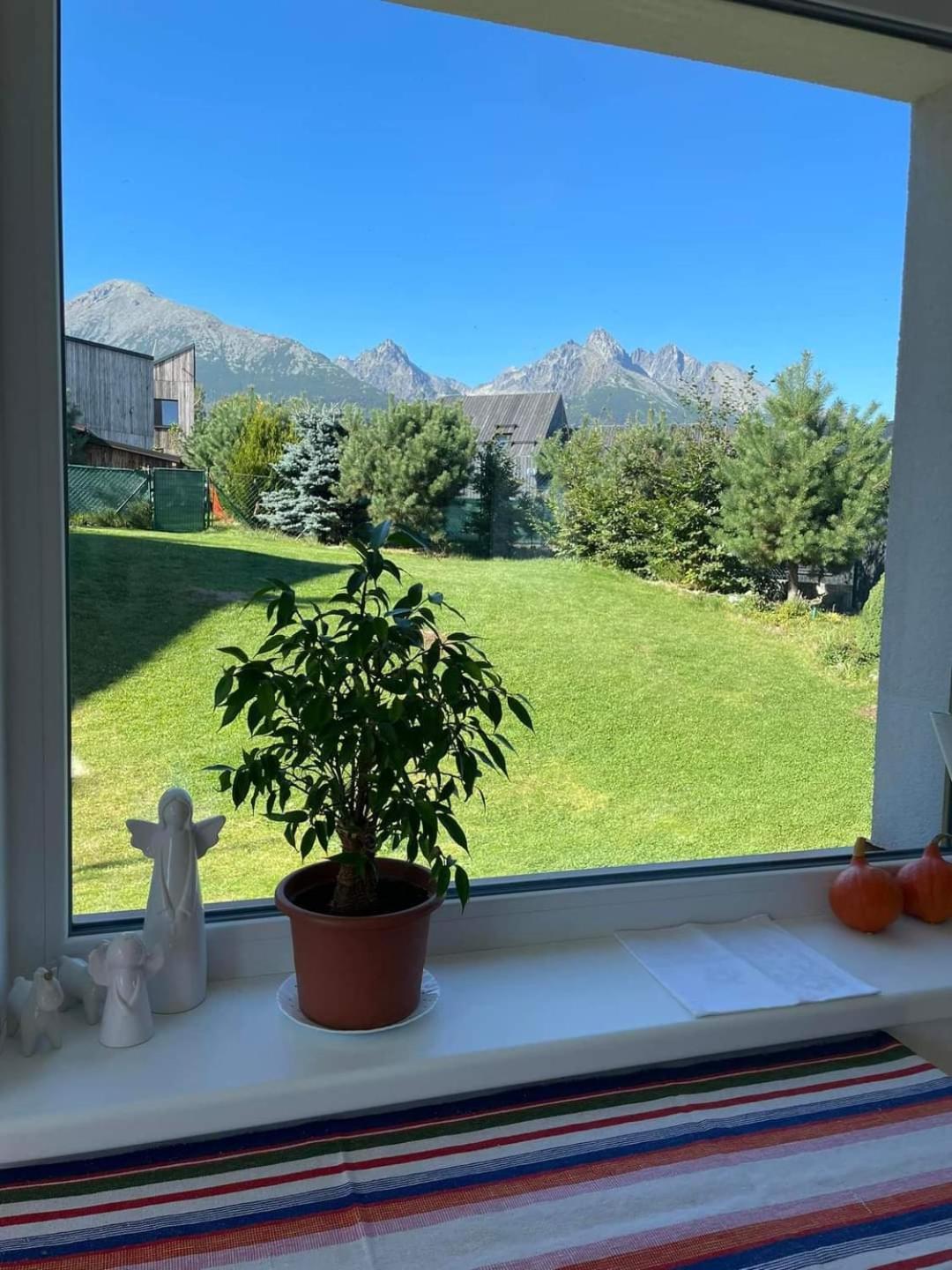 Vila Lesna House With A Garden 2 Minutes From The Center Of The Tatras Nova Lesna Luaran gambar